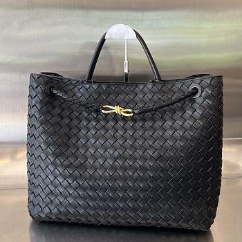 Bottega Veneta Andiamo Large Black Size 45 x 22 x 34 cm