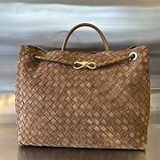 Bottega Veneta Andiamo Large Brown Suade Size 45 x 22 x 34 cm - 1