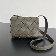 Bottega Veneta Diago Crossbody Bag Size 22.5 x 16.5 x 5.5 cm - 1