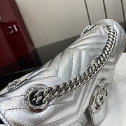 Gucci GG Marmont Small Shoulder Bag Silver Size 26 x 15 x 7 cm - 6