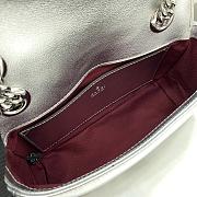 Gucci GG Marmont Mini Shoulder Bag Silver Size 22 x 13 x 6 cm - 3