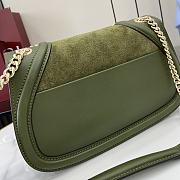 Gucci Blondie Small Handbag Green Nubuck Leather Size 26 x 16 x 8 cm - 4