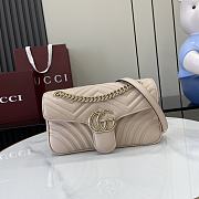 Gucci GG Marmont Small Shoulder Bag Light Pink Size 26 x 15 x 7 cm - 1