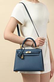 Hermes Kelly Epsom Calfskin Navy Gold Hardware Size 25 x 10 x 20 cm - 6