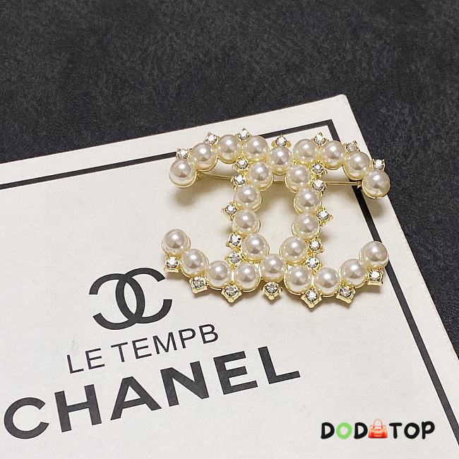 Chanel Brooch Pearl Diamond  - 1