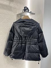 Moncler Hooded Drawstring Waist Down Jacket Black - 6