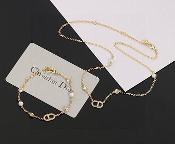 Dior CD Necklace and Bracelet Set