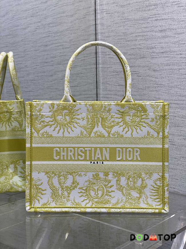 Dior Medium Dioriviera Dior Book Tote Size 36 x 18 x 28 cm - 1