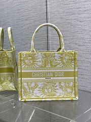 Dior Small Dioriviera Dior Book Tote Size 26 x 8 x 22 cm - 1