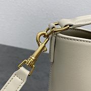 Celine Small Bucket Bag White Size 19 x 16 x 12 cm - 6