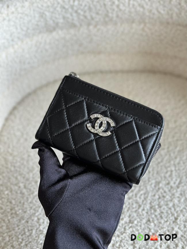 Chanel L-Shaped Coin Purse Black Size 8.5 x 13 x 2 cm - 1