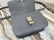 Celine Classic Box Bag Grey Size 24 x 18 x 7 cm - 2