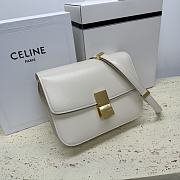 Celine Classic Box Bag White Size 24 x 18 x 7 cm - 4