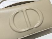 Dior Women CD Signature Mini Bag Powder Beige Size 21 x 11 x 5 cm - 3