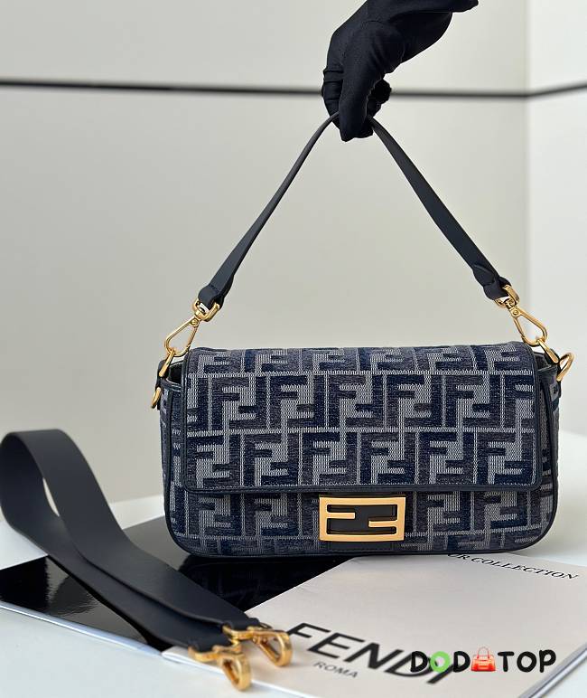 Fendi Medium Baguette Bag Dark Blue Size 27 x 6 x 15 cm - 1