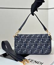 Fendi Medium Baguette Bag Dark Blue Size 27 x 6 x 15 cm - 6