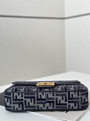 Fendi Medium Baguette Bag Dark Blue Size 27 x 6 x 15 cm - 2