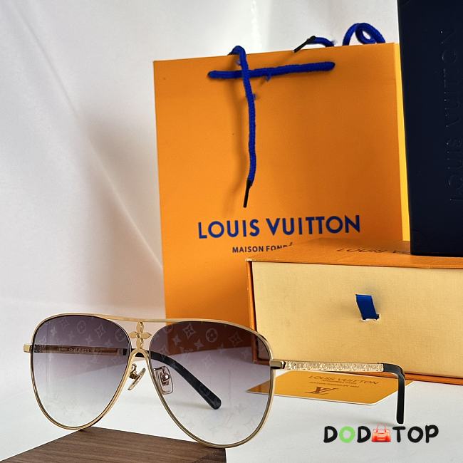 Louis Vuitton Glasses 13 - 1