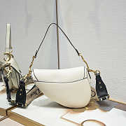 Dior CD Saddle Bag With Strap in White Size 25.5 x 20 x 6.5 cm - 6