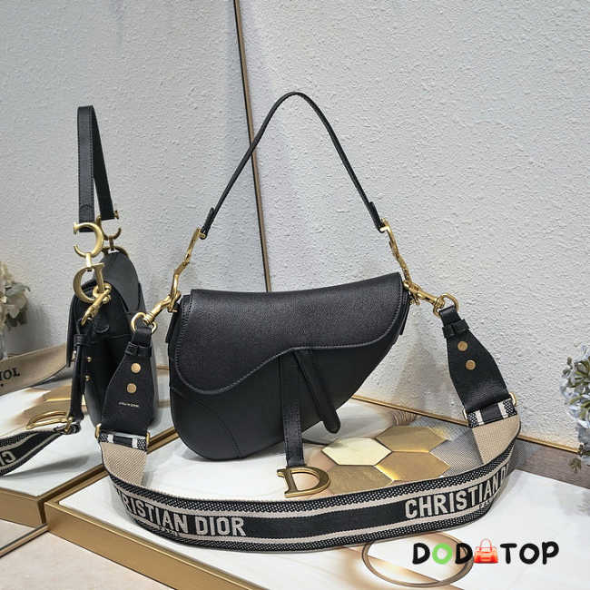 Dior CD Saddle Bag With Strap in Black Size 25.5 x 20 x 6.5 cm - 1