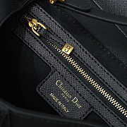 Dior CD Saddle Bag With Strap in Black Size 25.5 x 20 x 6.5 cm - 2