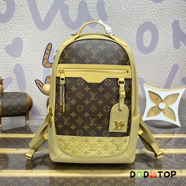 Louis Vuitton Outdoor Backpack M12624 Size 31 x 19 x 44 cm - 1