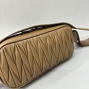 Miu Miu Matelassé Shoulder Bag Caramel Size 25 x 7 x 12 cm - 3