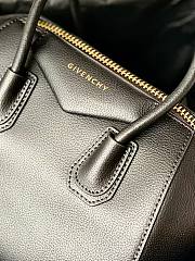 Givenchy Antigona Tote Handbag Black Gold Size 22 x 20 x 13 cm - 3