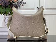 Louis Vuitton Coussin Hobo MM Handbag M12071 Taupe Size 38 x 33 x 10 cm - 6