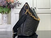 Louis Vuitton Coussin Hobo MM Handbag M12068 Black Size 38 x 33 x 10 cm - 2