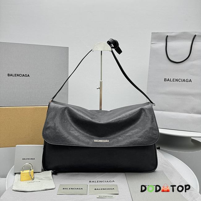 Balenciaga Grungy Shoulder Bag Black Size 42 x 27 x 9 cm - 1