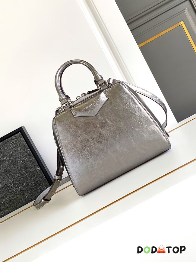 Givenchy Mini Antigona Cube Bag Silver Size 13 x 19 x 22 cm - 1