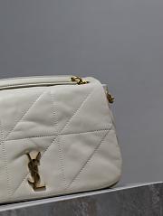 YSL Jamie 4.3 Small In Lambskin White Size 25 × 16 × 9 cm - 5