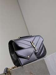 YSL Medium Leather Loulou Shoulder Bag Black Size 24 × 14 × 6 cm - 5