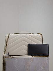 YSL Large Leather Loulou Shoulder Bag White Size 29 × 17 × 8 cm - 3