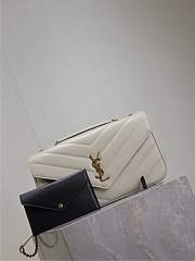 YSL Large Leather Loulou Shoulder Bag White Size 29 × 17 × 8 cm - 2