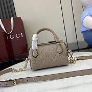 Gucci GG Emblem MiniTop Handle Bag Leather Size 16.5 x 10 x 8 cm - 5