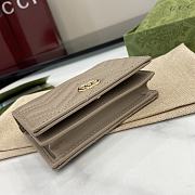 Gucci GG Marmont Card Holder Taupe Size 11 x 8.5 x 3 cm - 6