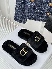 Dior Fluffy Slippers Black/White/Gray  - 3