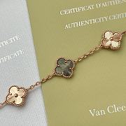 Van Cleef & Arpels Bracelet 03 - 4