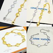 Louis Vuitton Lv Studs bracelet - 1