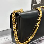 Celine Triumphal Arch Chain Bag Black Gold Size 20.5 x 11.5 x 4 cm - 6