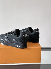 Louis Vuitton LV Men's Trainer Sneaker Black - 2