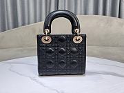 Dior Black Lambskin Double Embroidery Cannage Size 17 x 15 x 7 cm - 2