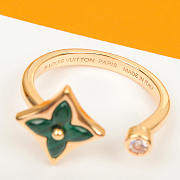 Louis Vuitton Blossom Mini Star 18K Gold Ring  - 2