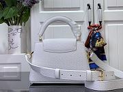 Louis Vuitton Capucines Mini Handbag M12279 White Size 21x 13.6 x 8 cm - 6