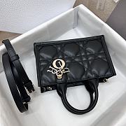 Dior Book Tote Mini Black Size 21.5 x 13 x 7.5 cm - 4