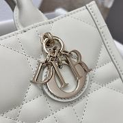 Dior Book Tote Mini White Size 21.5 x 13 x 7.5 cm - 4