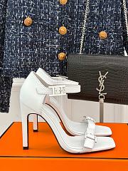 Hermes Classic White Sandals - 1