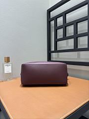 Loewe Puzzle Medium Shoulder Bag Burgundy Size 24 x 10 x 14 cm - 2